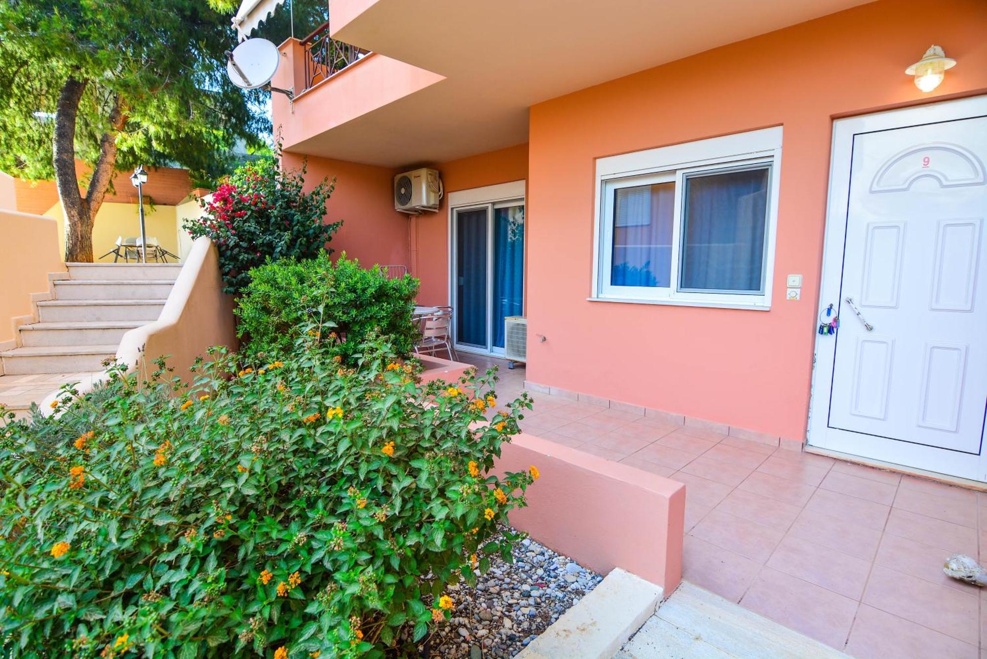 Epavlis Apartments Porto Heli Exterior foto