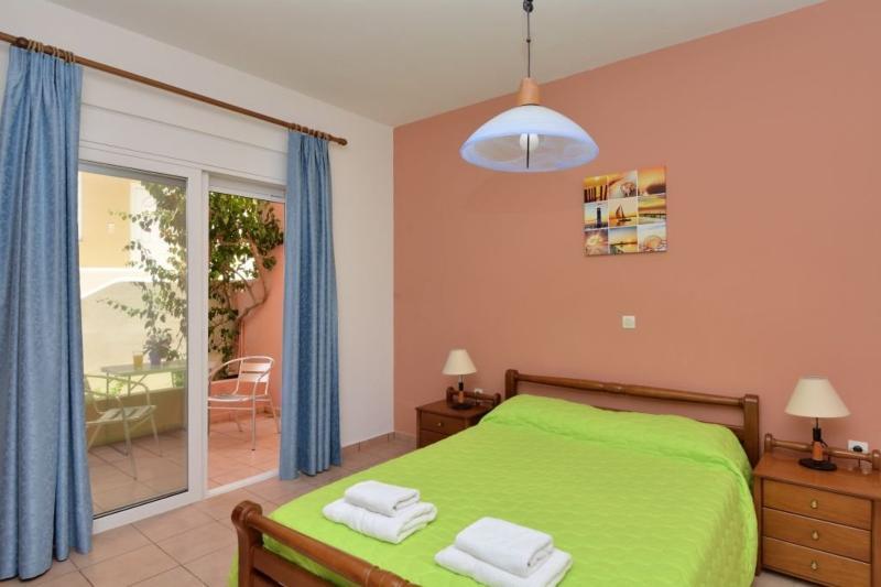 Epavlis Apartments Porto Heli Exterior foto